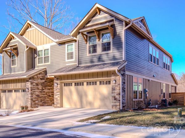 560 Sweet Birch Park Lane , Black Mountain, NC 28711