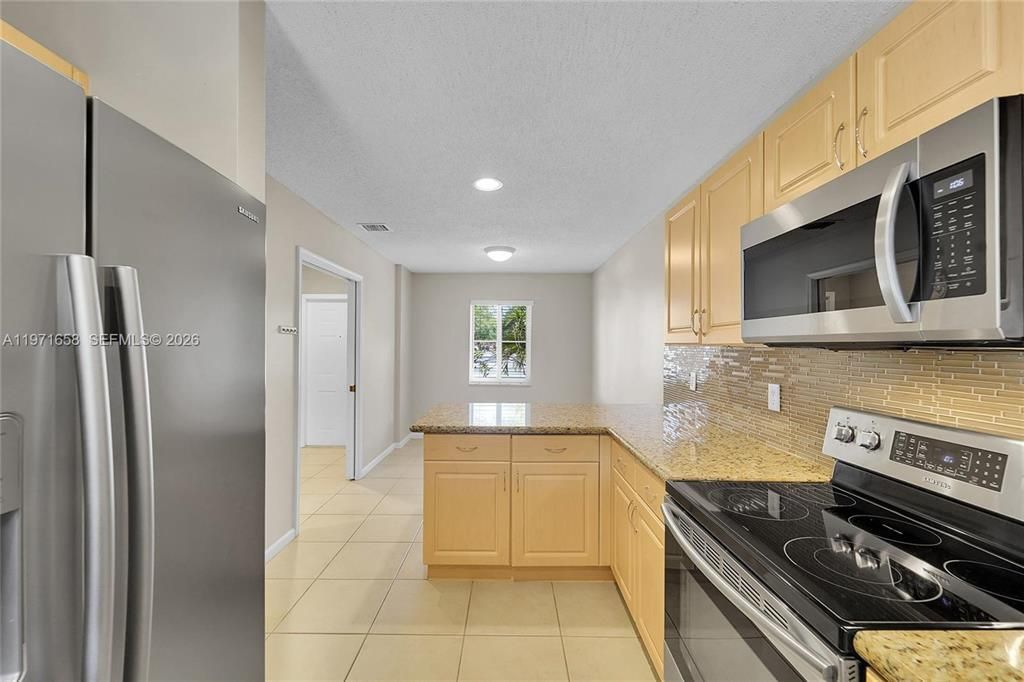 9840 NW 19th Place, Sunrise, FL 33322 Photo