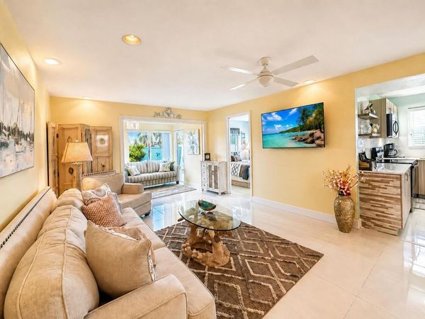 12 Colonial Club Drive, Unit 305, Boynton Beach, FL 33435