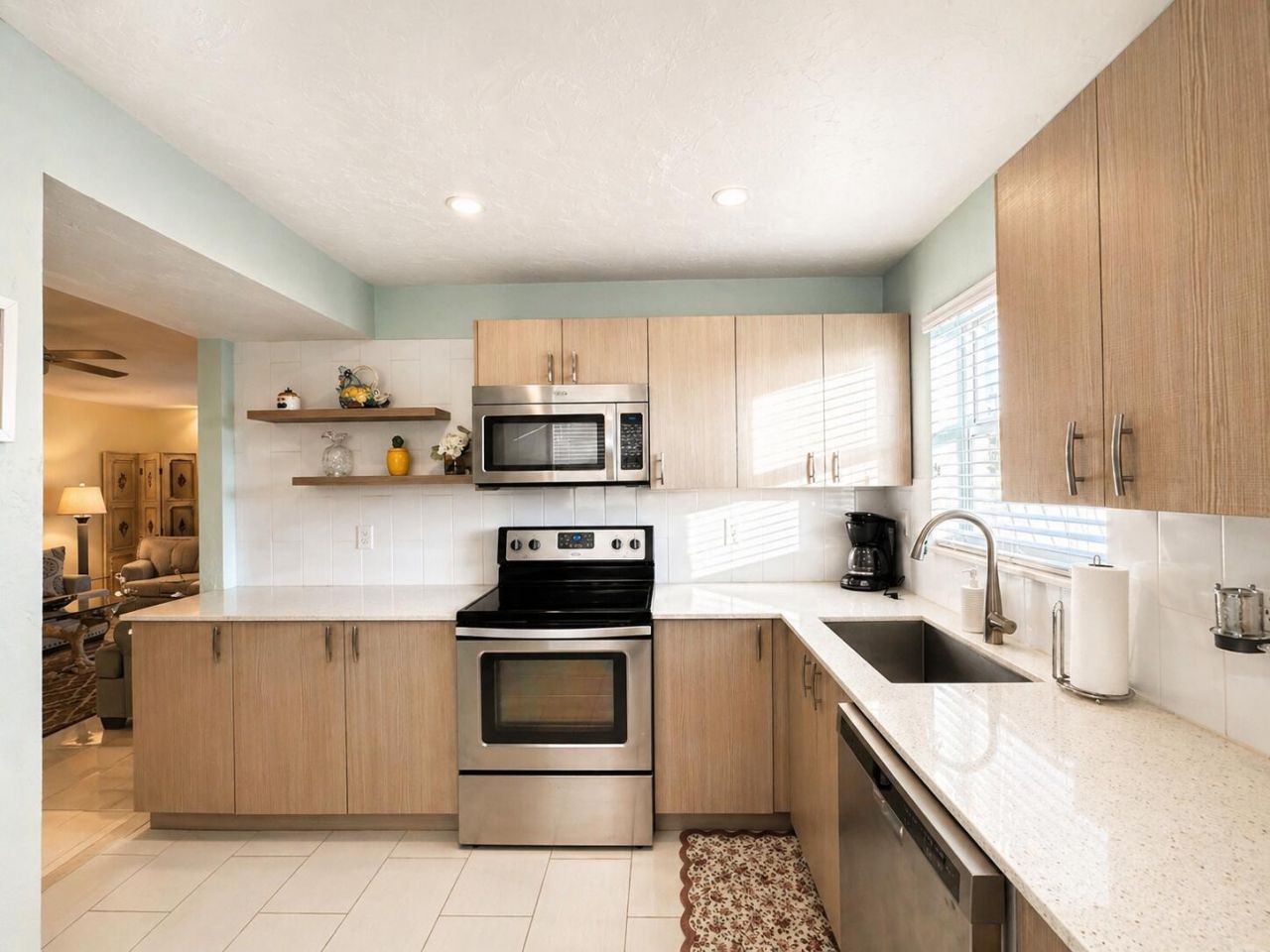 12 Colonial Club Drive, Unit 305, Boynton Beach, FL 33435 Photo