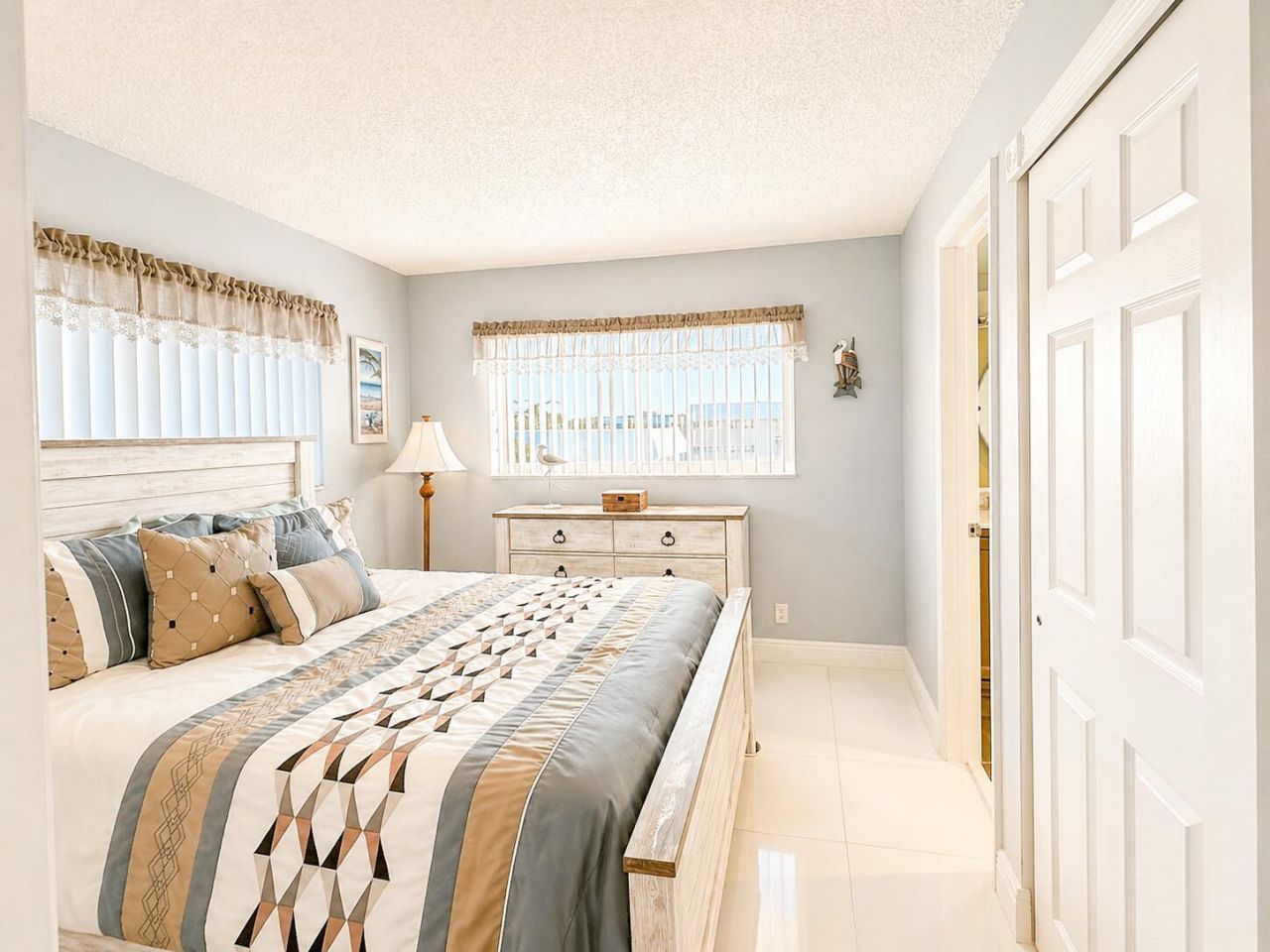 12 Colonial Club Drive, Unit 305, Boynton Beach, FL 33435 Photo