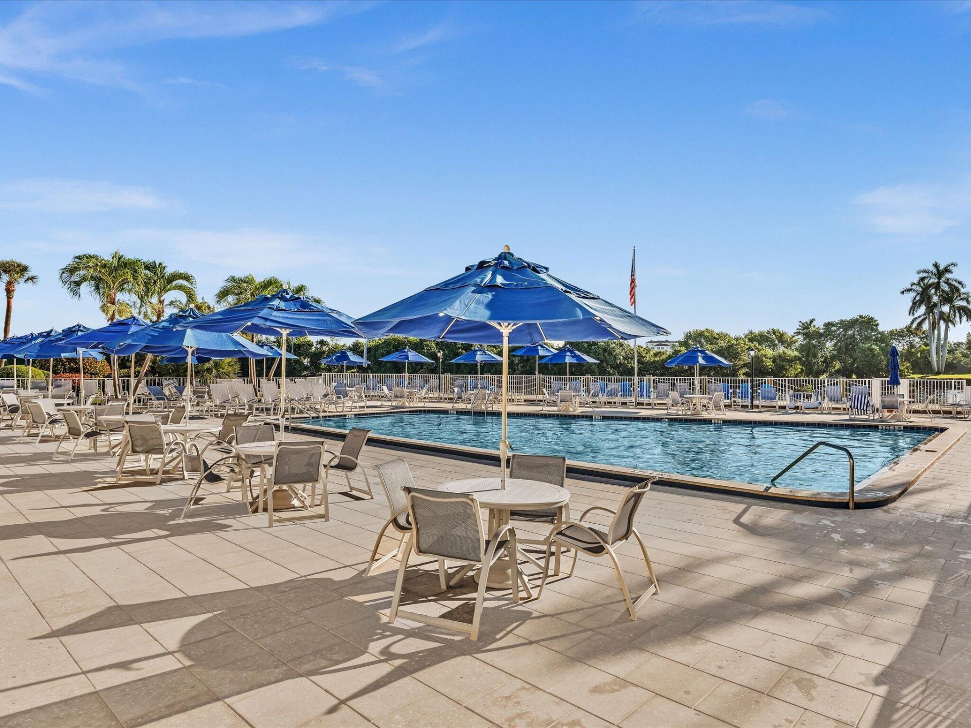 12 Colonial Club Drive, Unit 305, Boynton Beach, FL 33435 Photo