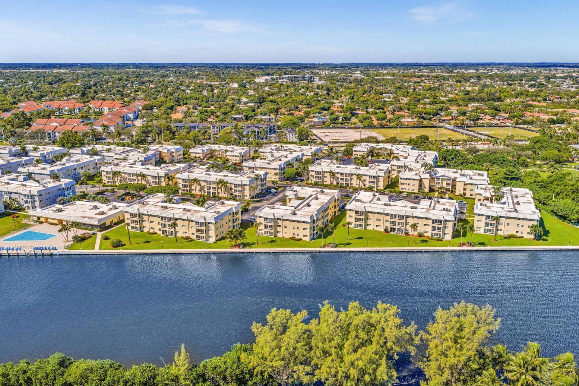 12 Colonial Club Drive, Unit 305, Boynton Beach, FL 33435 Photo