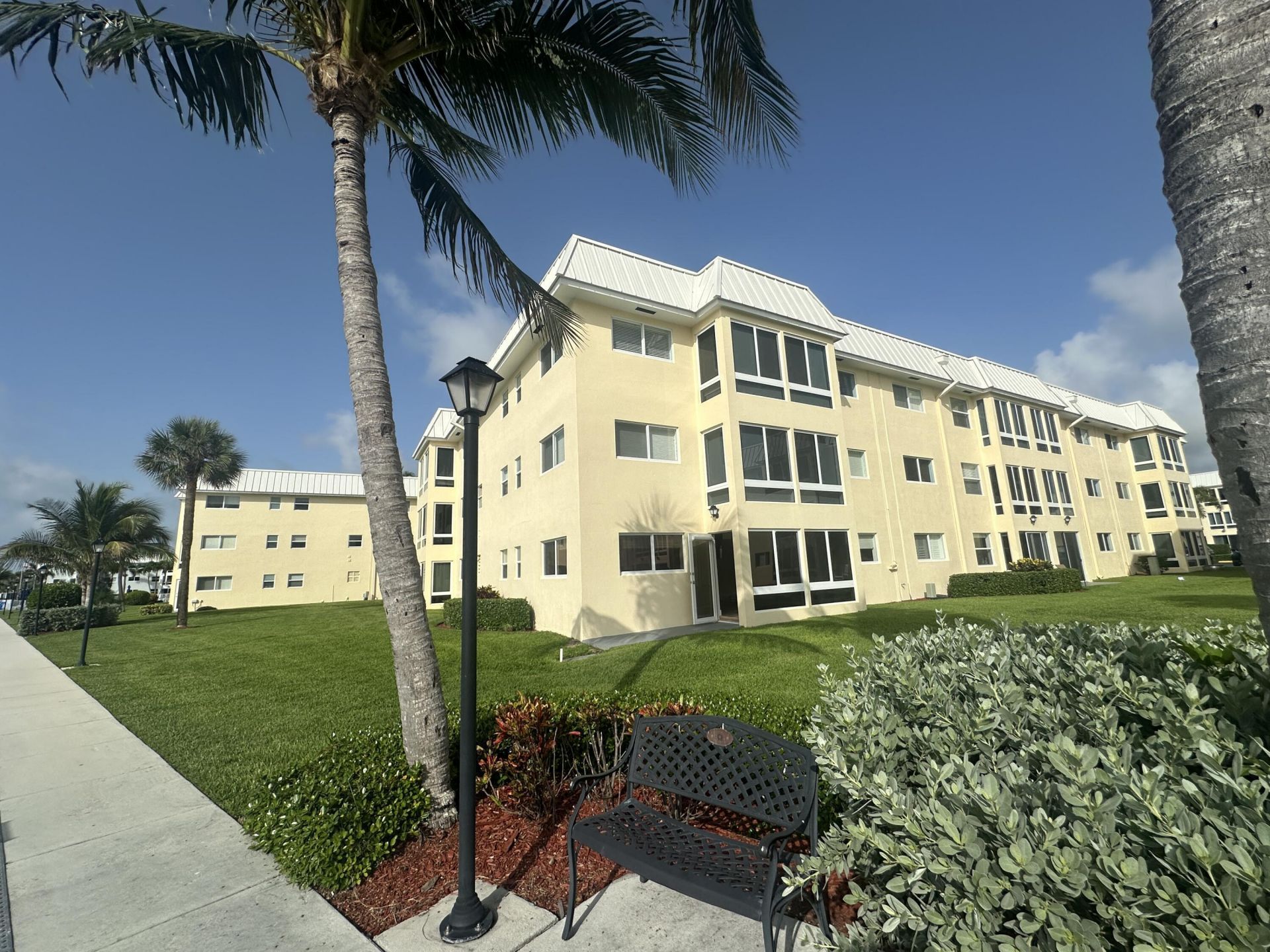 12 Colonial Club Drive, Unit 305, Boynton Beach, FL 33435 Photo