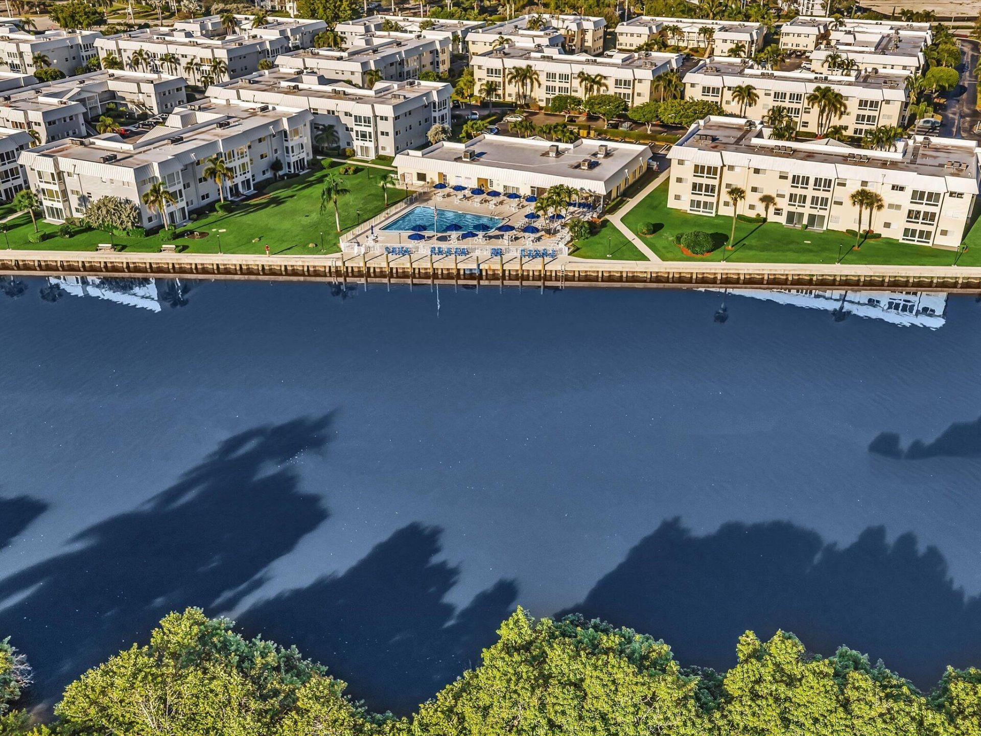 12 Colonial Club Drive, Unit 305, Boynton Beach, FL 33435 Photo