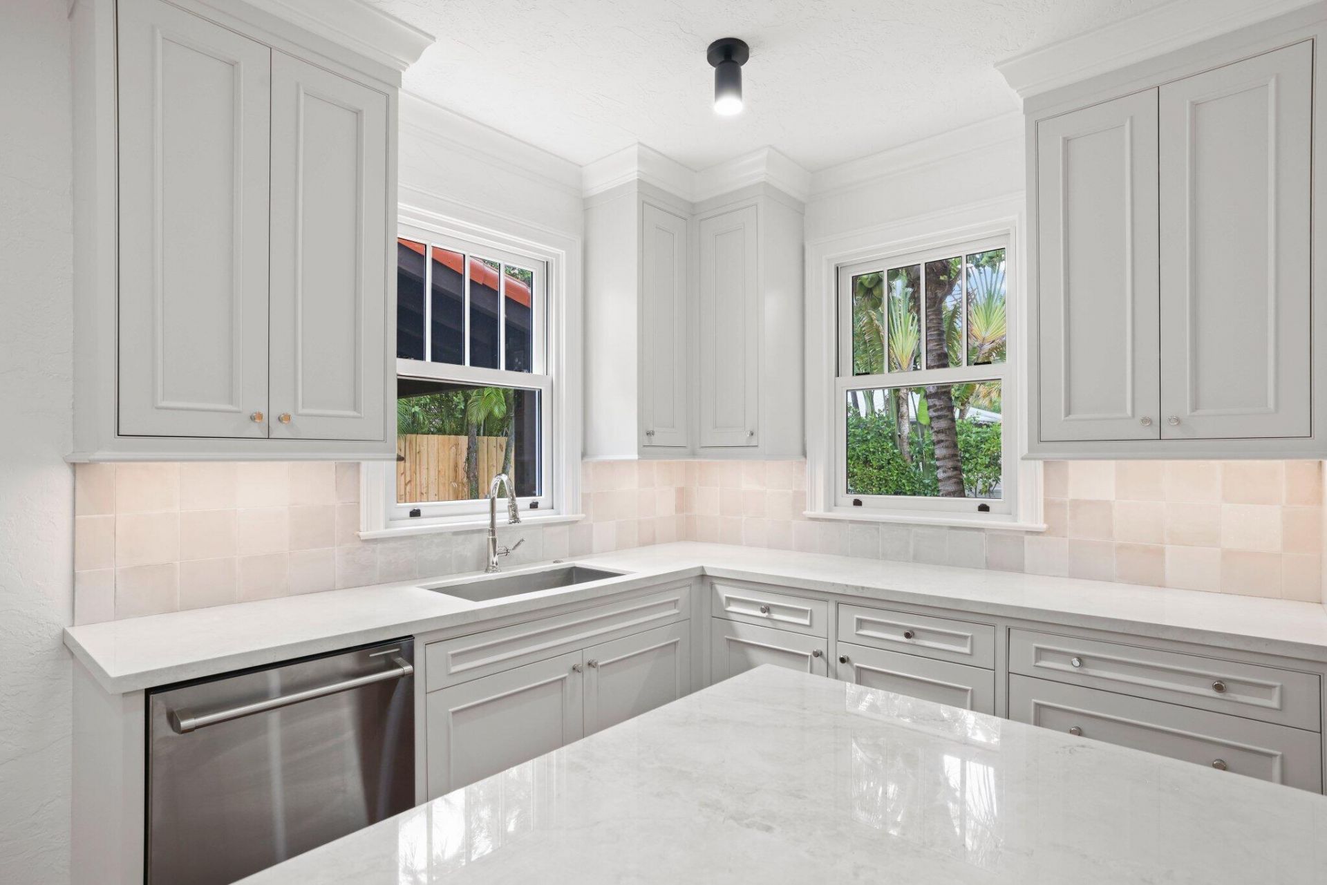 429 30th Street, West Palm Beach, FL 33407 Photo