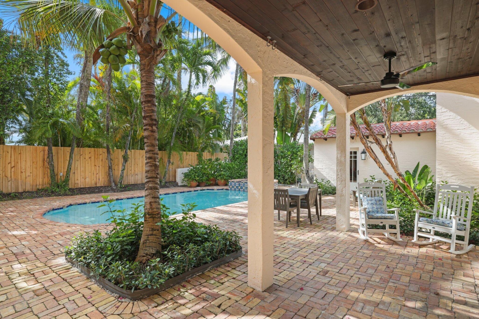 429 30th Street, West Palm Beach, FL 33407 Photo