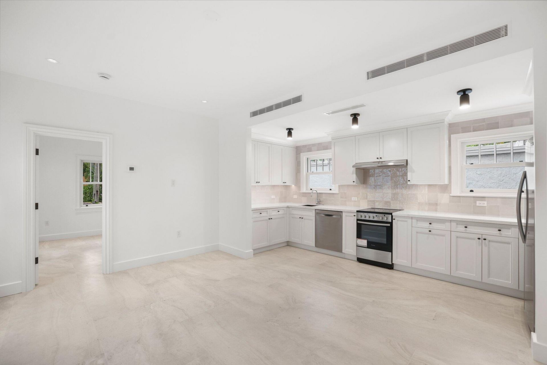 429 30th Street, West Palm Beach, FL 33407 Photo