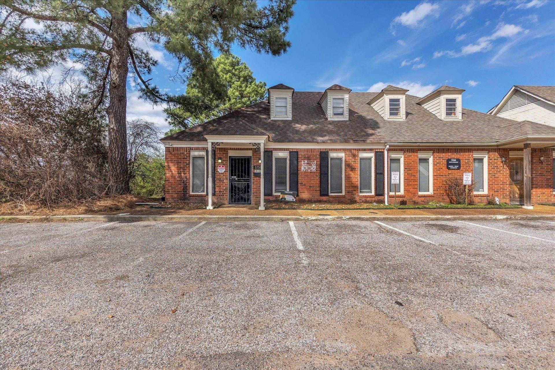 5750 Nanjack Cir, Memphis, TN 38115 Main Photo
