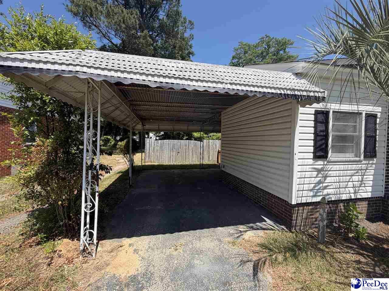 504 W Mullins Street Photo 14