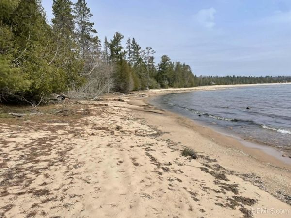 tbd Peninsula Acres Road, Thompson Twp, MI 49854