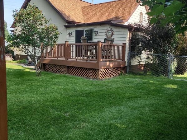 1007 Aragon Street, Iron Mountain, MI 49801
