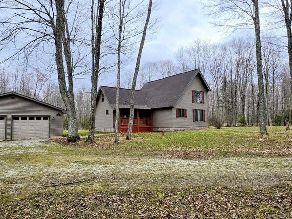 5784 E Maple Ridge 37th Road, Maple Ridge Twp, MI 49880