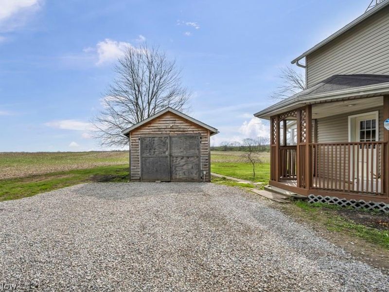 15593 Franchester Road, Burbank, OH 44214 Photo 3