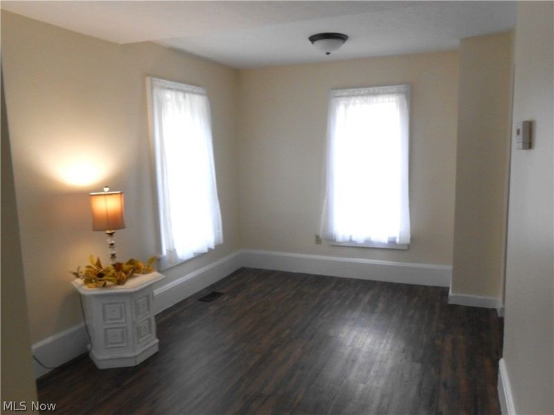 15593 Franchester Road, Burbank, OH 44214 Photo 7