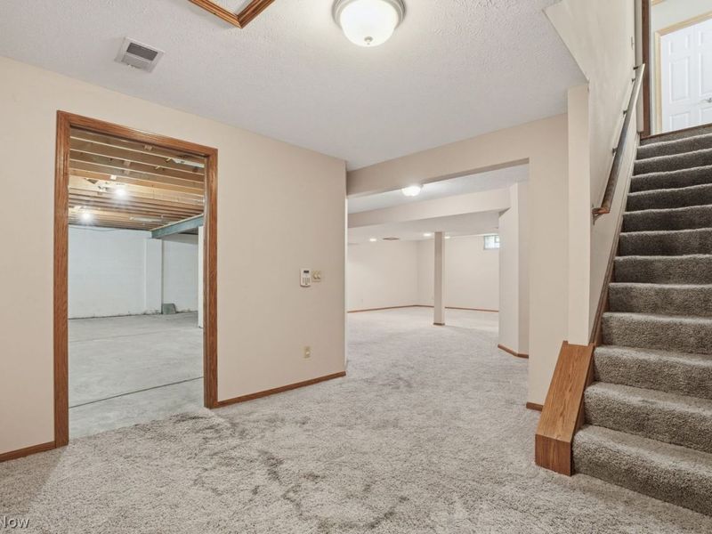 9341 Jordan Drive, Mentor, OH 44060 Photo 32