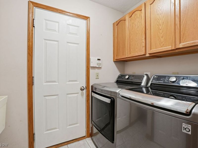 9341 Jordan Drive, Mentor, OH 44060 Photo 5