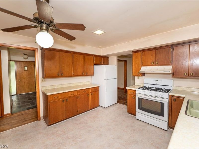 12310 Huntoon Road, Concord Township, OH 44077 Photo 7