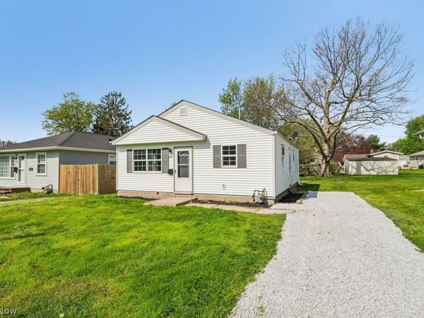 5076 Glenn Lodge Road , Mentor, OH 44060