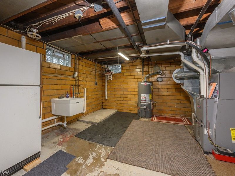 1422 Monument Road NW, Canton, OH 44703 Photo 20