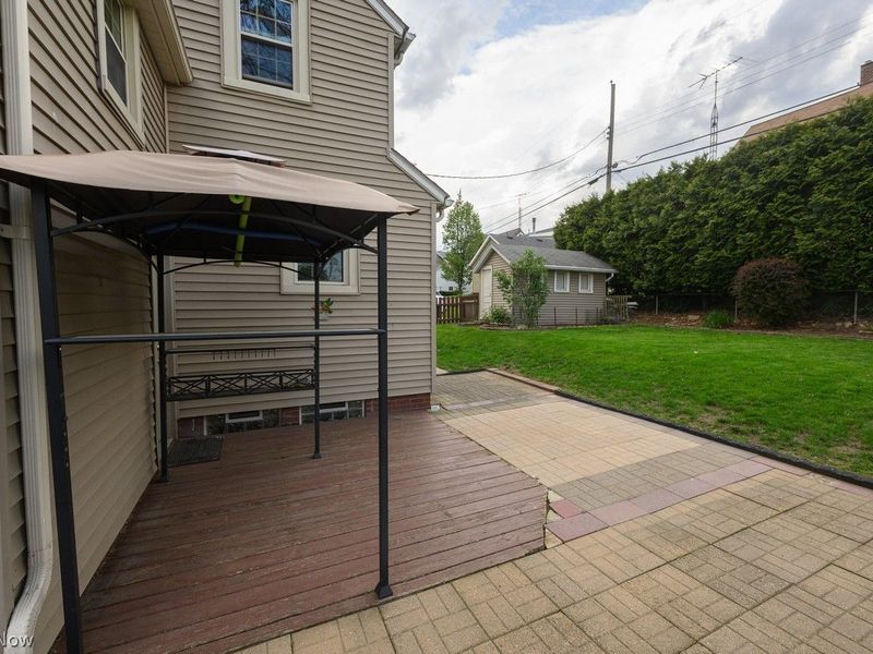 1422 Monument Road NW, Canton, OH 44703 Photo 30