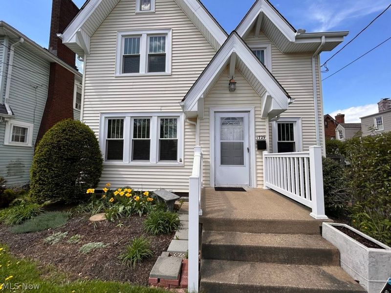 1729 Frazer Avenue NW, Canton, OH 44703 Photo 2