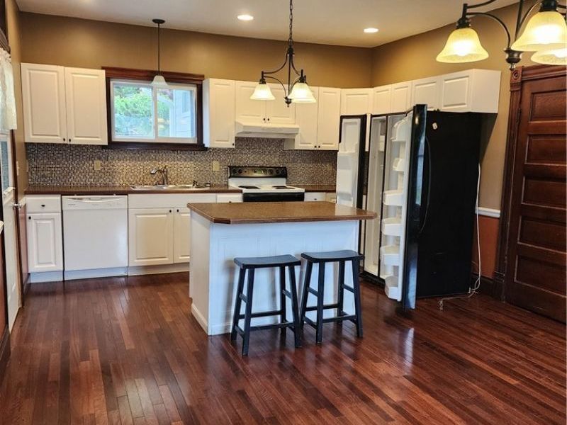 208 W Main Street, Bowerston, OH 44695 Photo 9