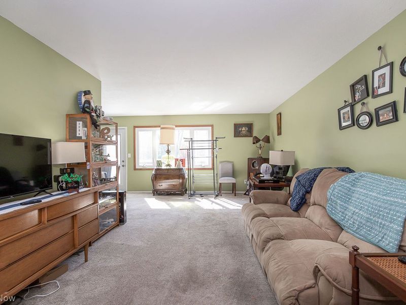 32769 Willowbrook Lane, North Ridgeville, OH 44039 Photo 10