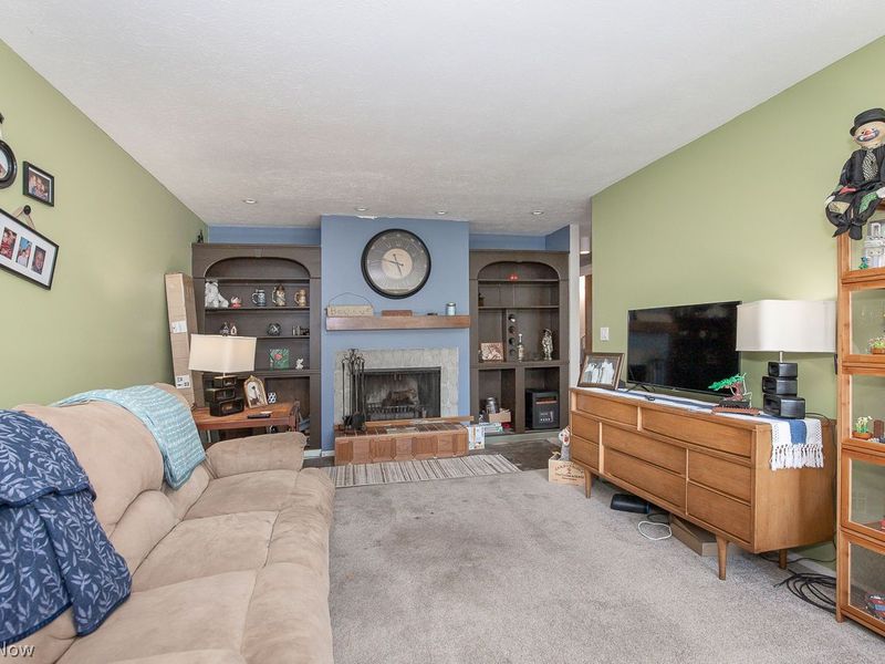 32769 Willowbrook Lane, North Ridgeville, OH 44039 Photo 11