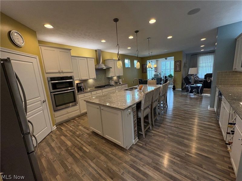 547 Arbor Lane, Copley, OH 44321 Photo 3