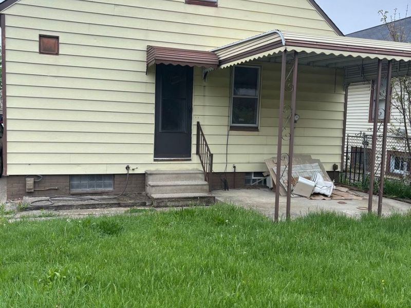 10917 Governor Avenue, Cleveland, OH 44111 Photo 18