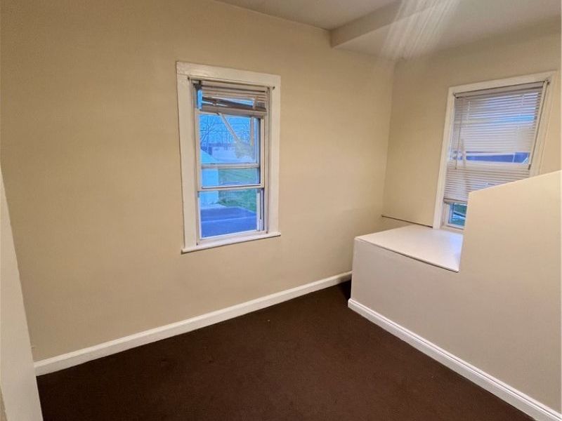 7516 Bancroft Avenue, Cleveland, OH 44105 Photo 12