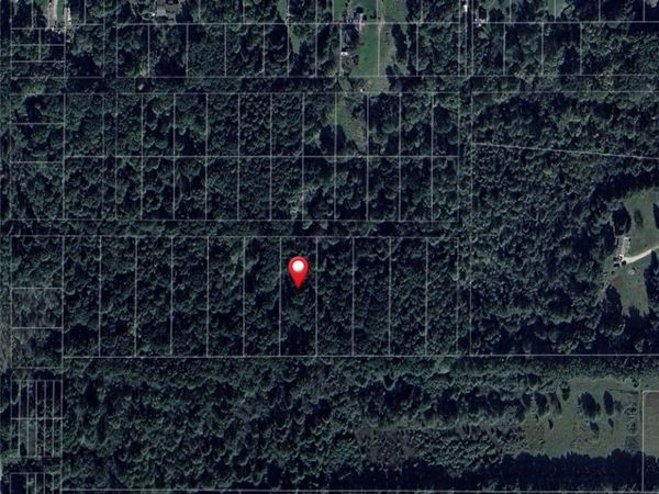 Rachellen Avenue, Hubbard, OH 44425