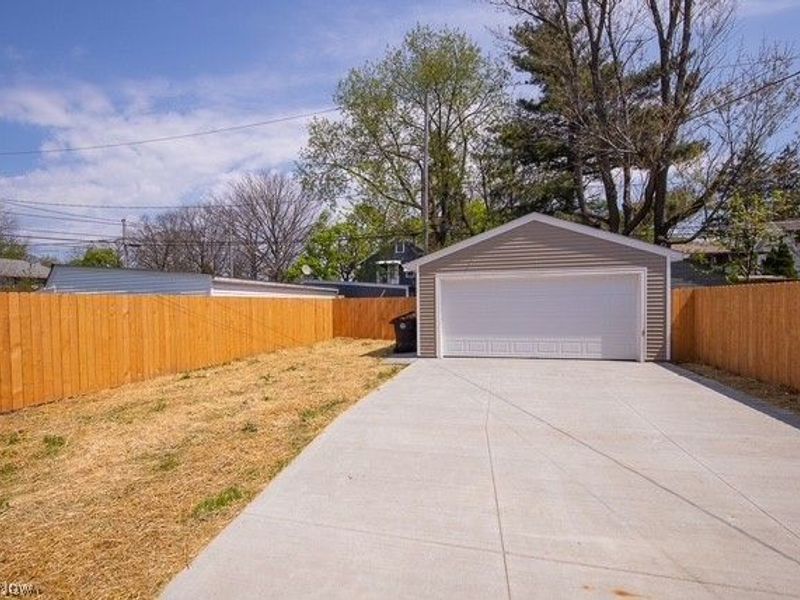 3599 W 102nd Street, Cleveland, OH 44111 Photo 11