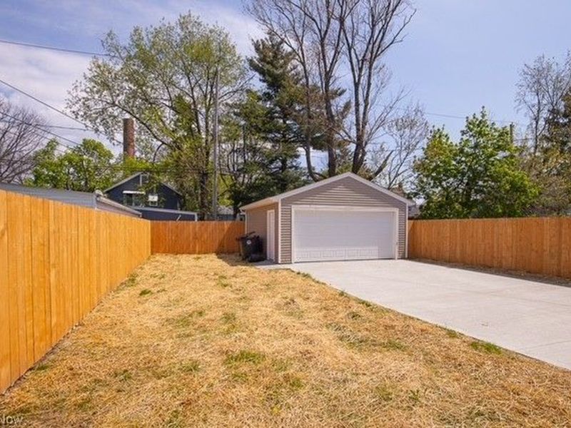 3599 W 102nd Street, Cleveland, OH 44111 Photo 12