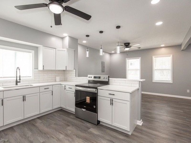 3599 W 102nd Street, Cleveland, OH 44111 Photo 3