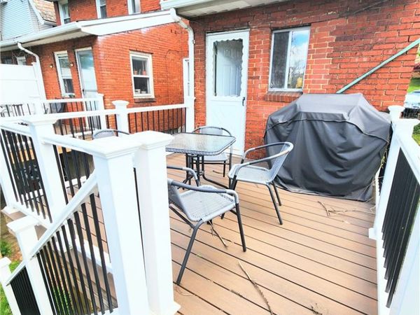 5850 Burchfield Ave , Pittsburgh, PA 15217