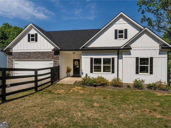 271 Moorings Run, Jasper, GA 30143