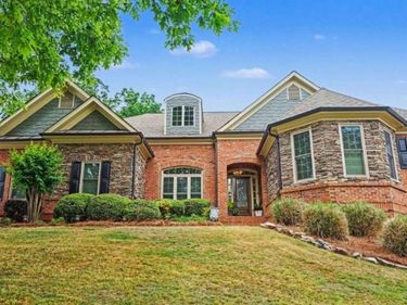 5028 Stefan Ridge Way, Buford, GA 30519