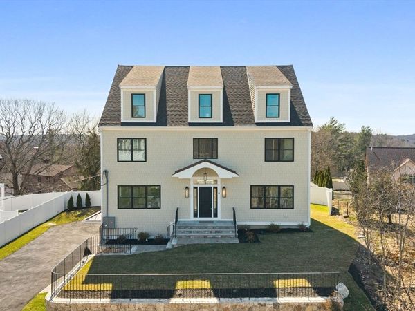 24 Mount Zion Road, Melrose, MA 02176