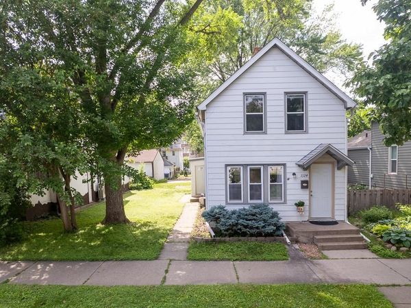 1124 5th Street NE, Minneapolis, MN 55413
