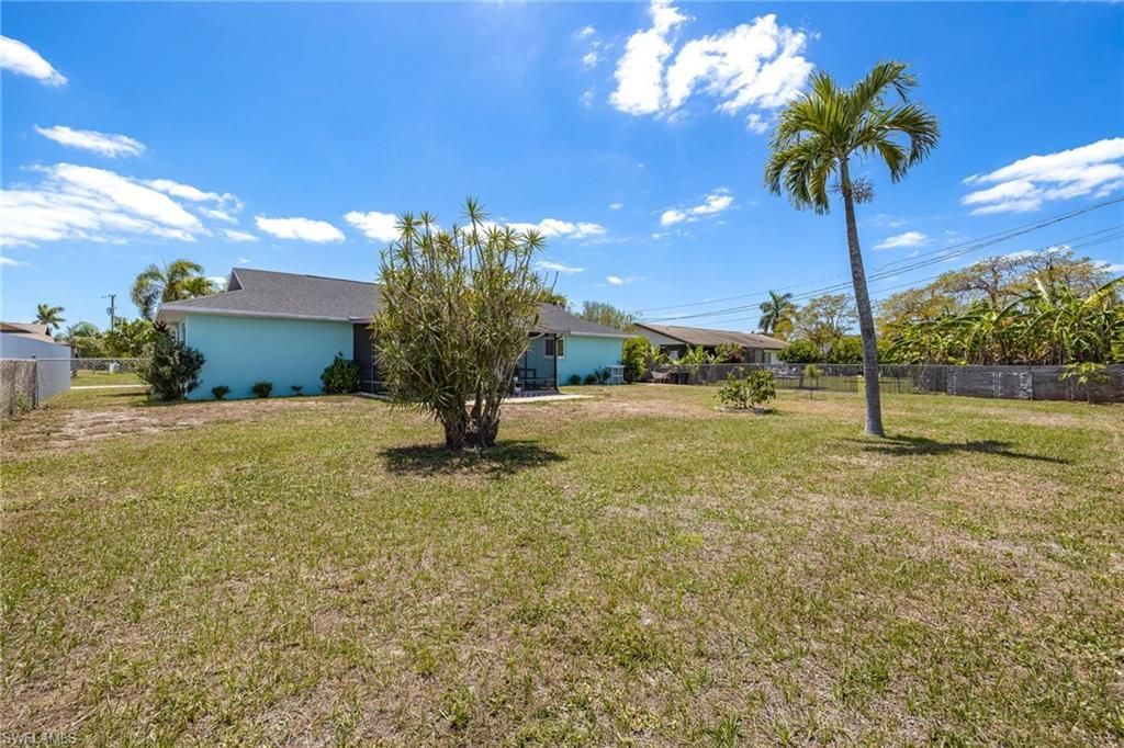 425 SW 43rd Ln , Cape Coral, FL 33914 Photo