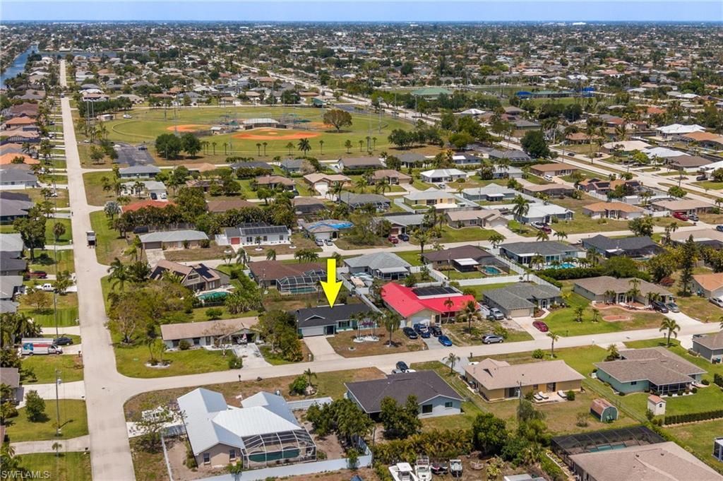 425 SW 43rd Ln , Cape Coral, FL 33914 Photo