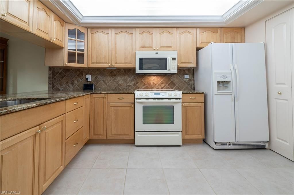 2069 W Lakeview Blvd, Unit E1, North Fort Myers, FL 33903 Photo