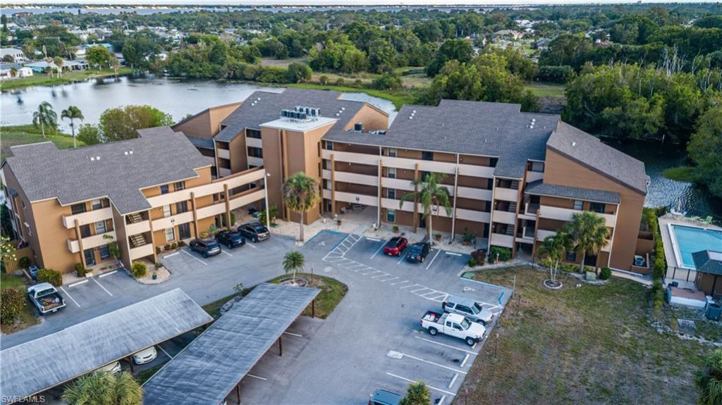 2069 W Lakeview Blvd, Unit E1, North Fort Myers, FL 33903 Photo