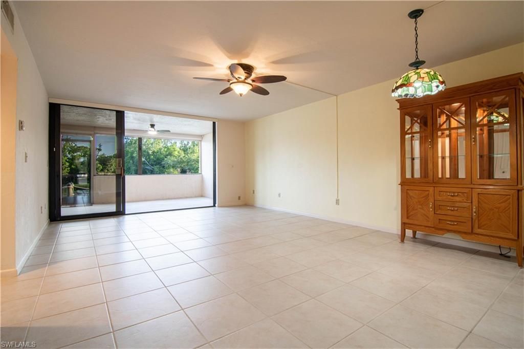 2069 W Lakeview Blvd, Unit E1, North Fort Myers, FL 33903 Photo