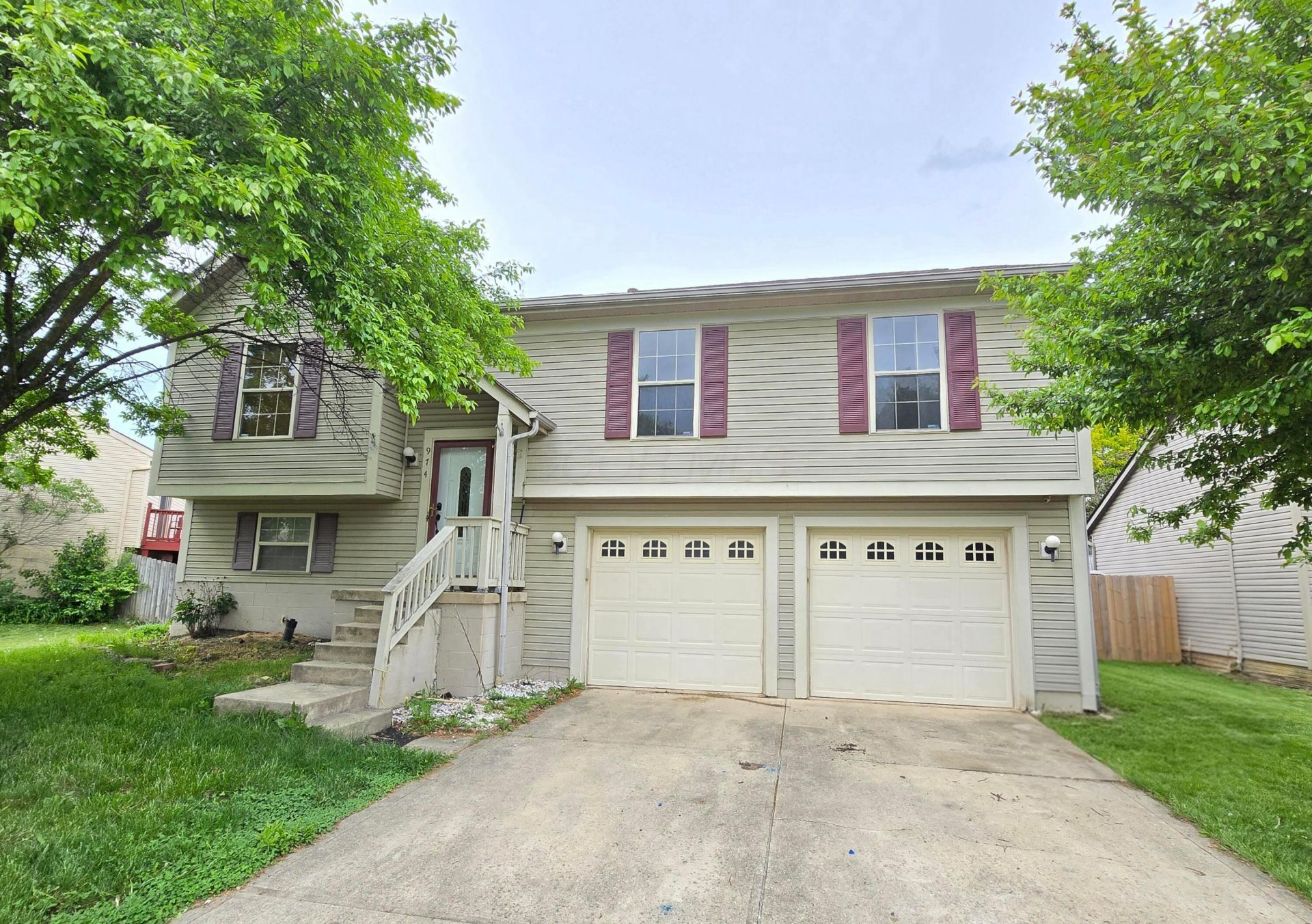 974 Esther Drive , Columbus, OH 43207 Main Photo