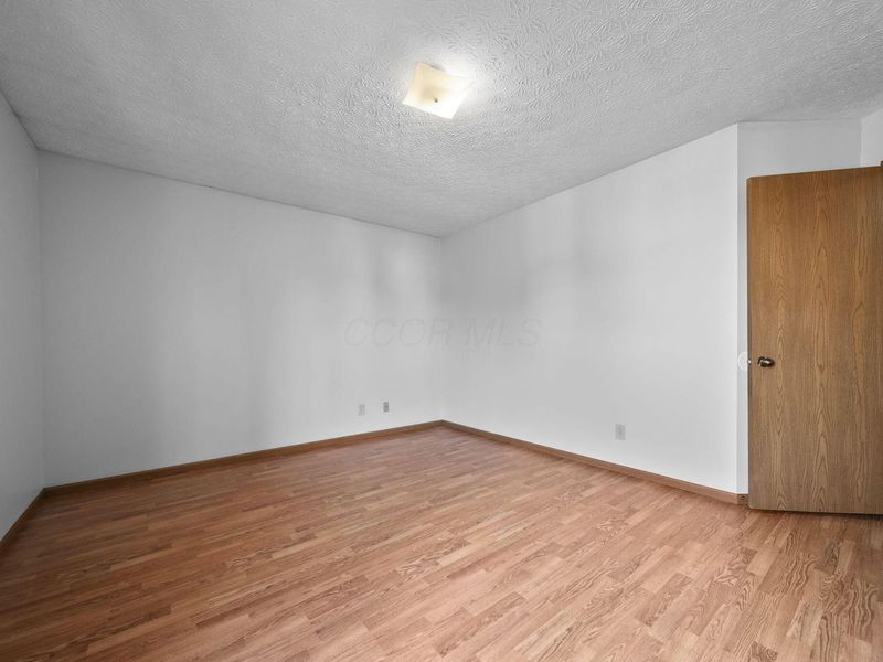974 Esther Drive, Columbus, OH 43207 Photo 26