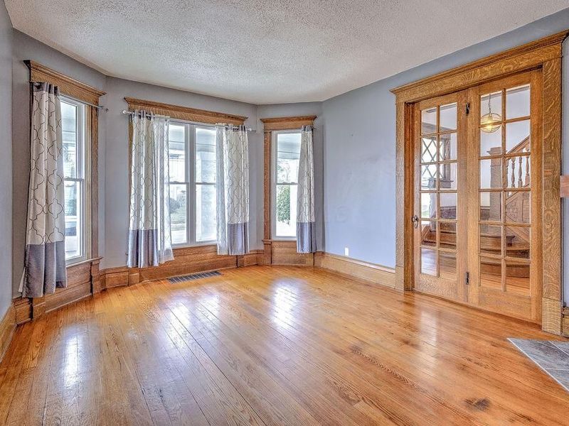 130 Mill Street , Utica, OH 43080 Photo 5