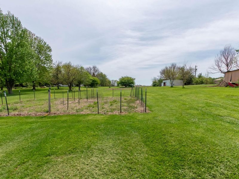 8063 E ST RTE 245, North Lewisburg, OH 43060 Photo 22